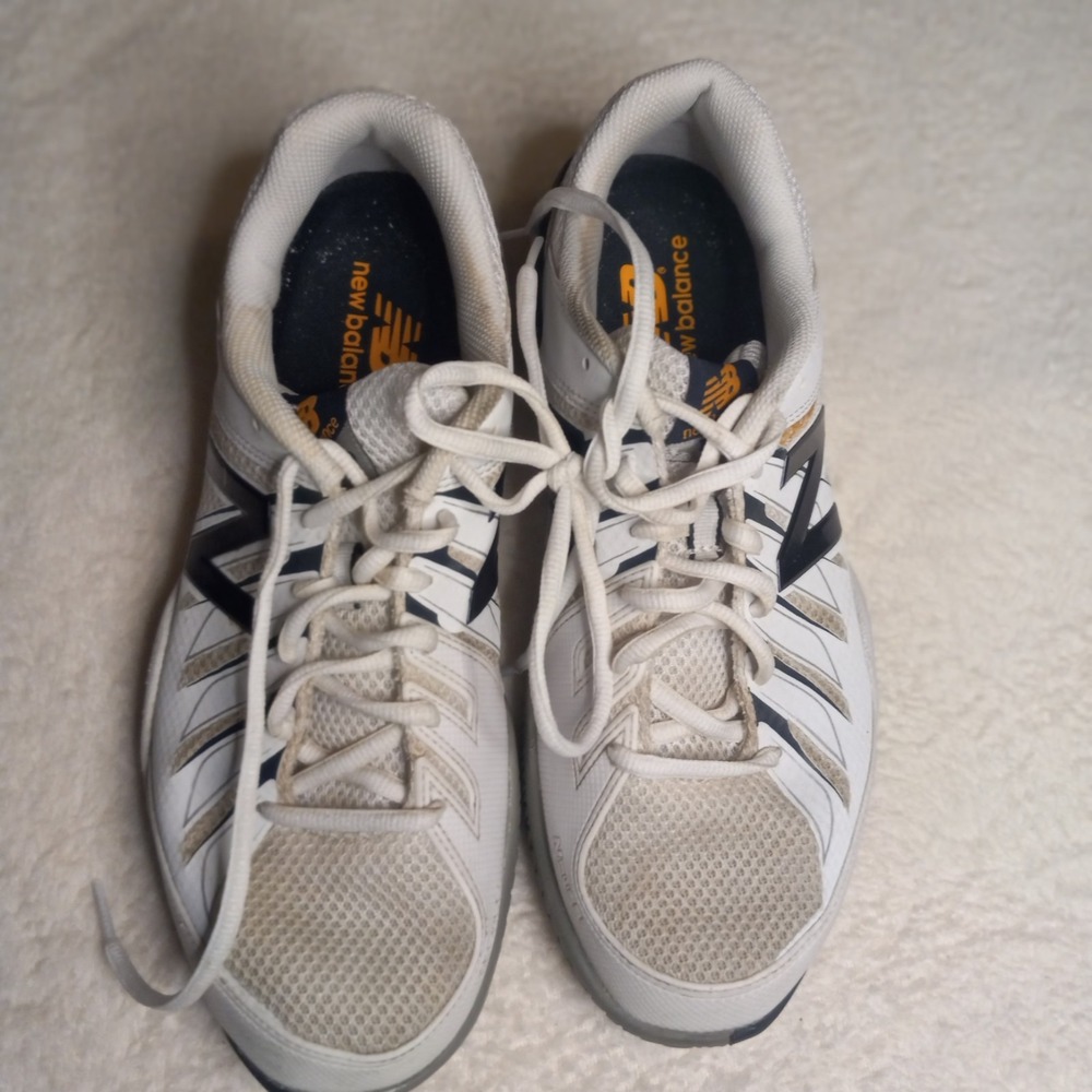 New Balance 1006 Tennis Shoes Men 9 2E WIDE White Athletic Pickleball Sneaker